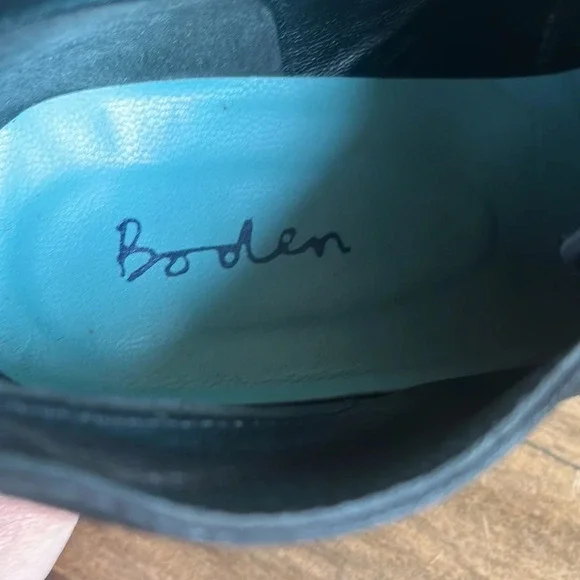 NWOT BODEN Suede Wedged Heel Black Booties Size 39 - Picture 7 of 10